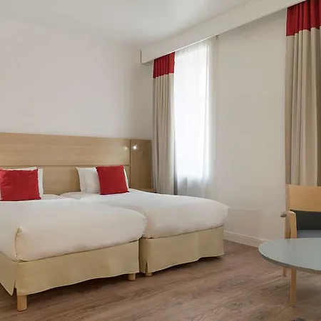 فندق Og Saint Jean D Acre لا روشيل