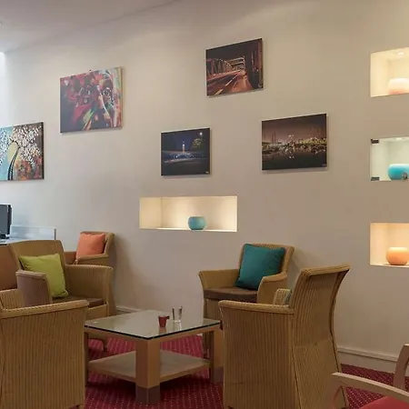 Og Saint Jean D Acre لا روشيل