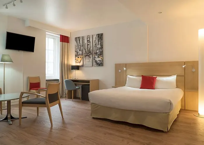 Otel Og Saint Jean D Acre *